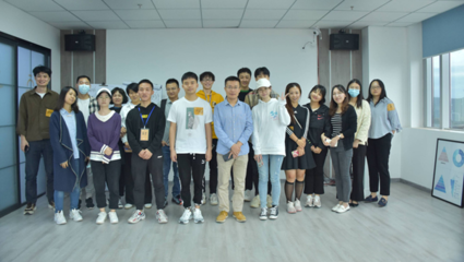 中管院携手成都华心生乐，共启教育咨询新篇章——费城教育咨询授牌仪式暨策划服务解读